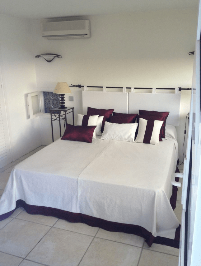 villa in ibiza to rent