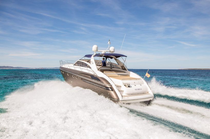 DH2A2553-1-818x540 The most exclusive boats you can rent in Ibiza